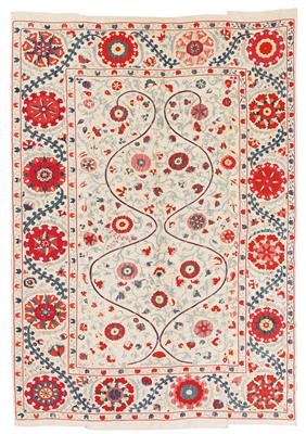 Suzani, - Orientální koberce, textilie a tapiserie