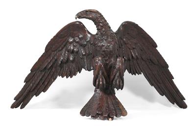 Sculpture of an eagle, - Mobili e arti decorative