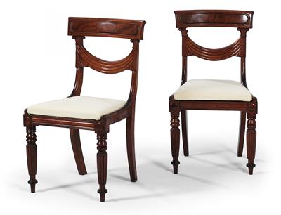 Pair of chairs, - Furniture and decorative art