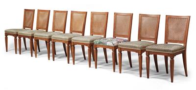 Satz von acht Sesseln, - Möbel und dekorative Kunst