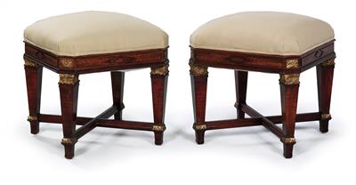 Pair of stools, - Furniture, carpets