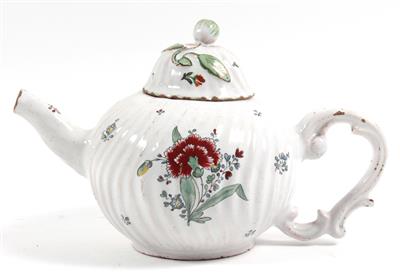 Teapot with lid, - Majetek aristokratického původu a předměty  důležitých proveniencí