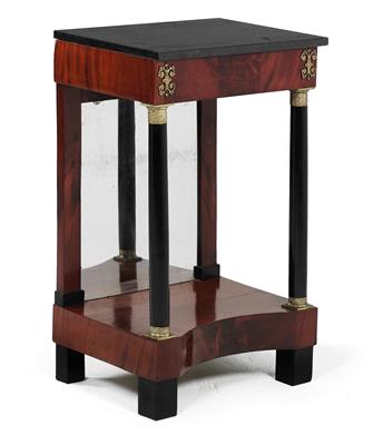 Small Biedermeier console table, - Mobili