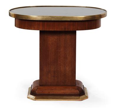 Oval side table, - Furniture