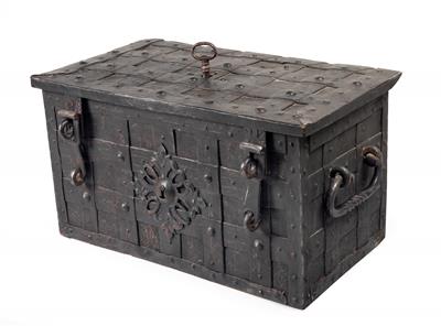 Iron strong box, - Rustikální nábytek