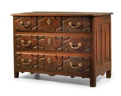 French provincial chest of drawers, - Rustikální nábytek