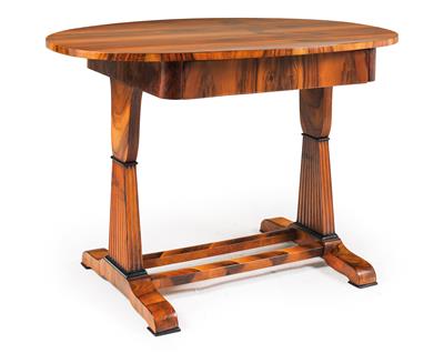 Ovaler Biedermeier Tisch, - Möbel und dekorative Kunst