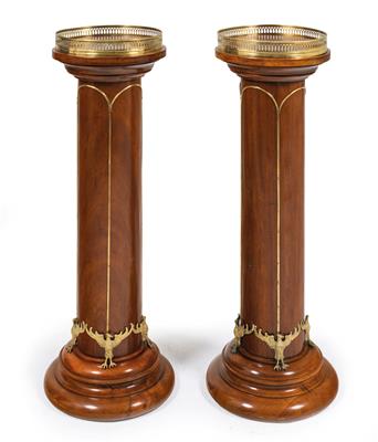 Pair of flower stands, - Mobili