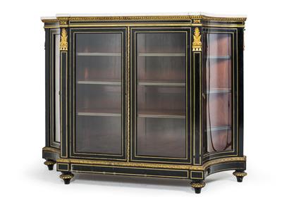 Half height salon vitrine glazed on three sides, - Furniture