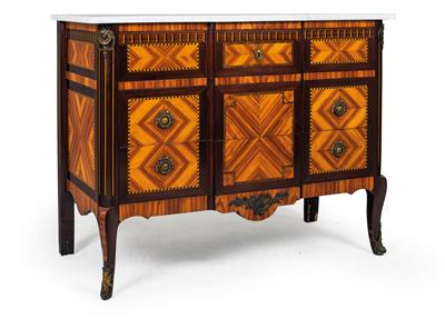 Chest of drawers in Transition style, - Furniture