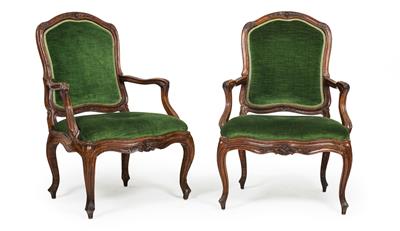 Pair of Baroque armchairs, - Nábytek, koberce