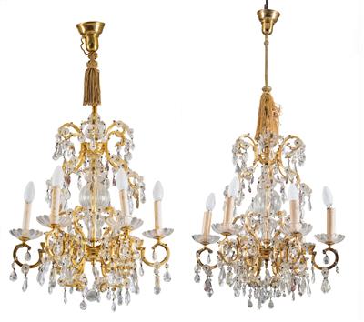 Pair of dainty salon chandelier, - Mobili