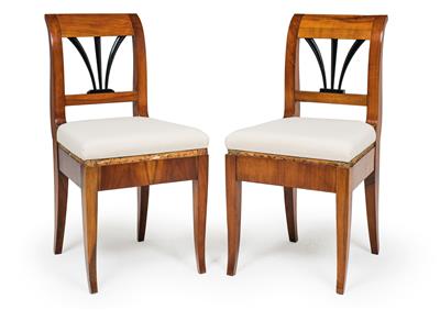 Pair of  Biedermeier chairs, - Nábytek, koberce