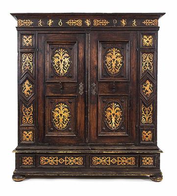 Provincial early Baroque cabinet, - Mobili rustici