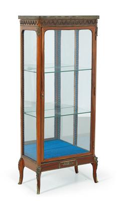 Dainty Neo-Classical revival vitrine, - Furniture