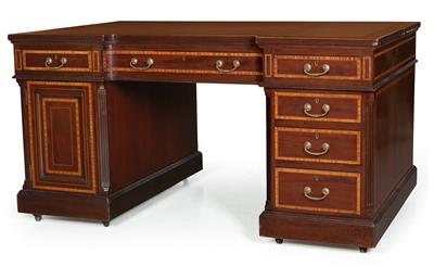 Large writing desk, - Furniture and the decorative arts