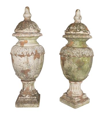 Pair of important garden vases, - Mobili e arti decorative