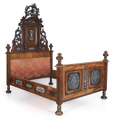 Splendid Historicist style bed, - Furniture and the decorative arts