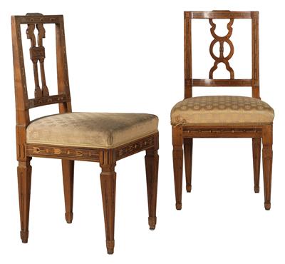 2 Neo-Classical chairs, - Mobili