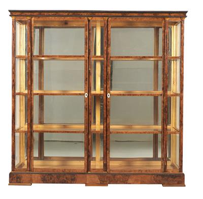 Wide Late Biedermeier vitrine, - Nábytek, koberce