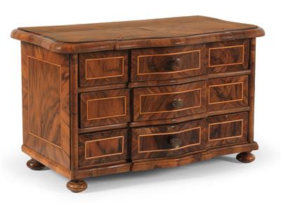 Model chest of drawers, - Mobili