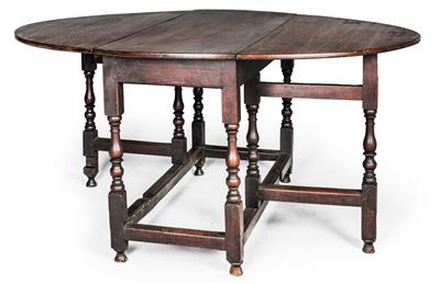 Provincial English gate leg table, - Rustic Furniture