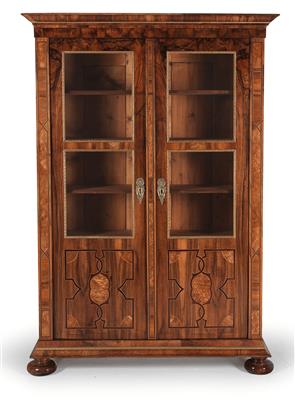 Baroque revival style glass -fronted bookcase, - Nábytek