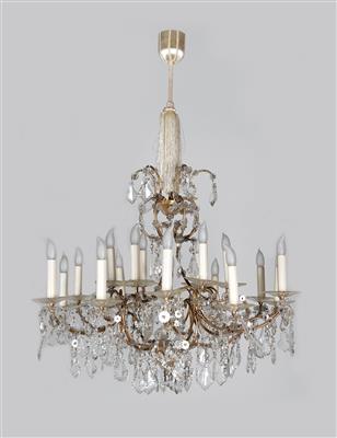 Crown-shaped glass chandelier, - Mobili e arti decorative