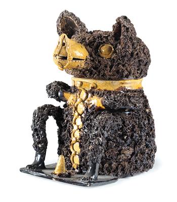 A honey pot in the form of a chained bear, Hungary, dated 1890, - Kolekce Reinhold Hofstätter