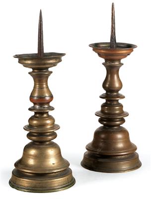 A pair of pricket candlesticks ‘Scheibenleuchter’, - Collezione Reinhold Hofstätter