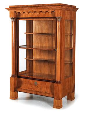 Biedermeier Vitrine, - Furniture and Decorative Art