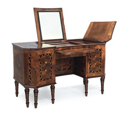 Late Baroque dressing table or poudreuse, - Nábytek