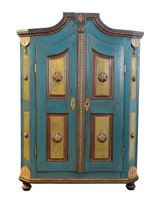 Provincial Neo-Classical cabinet, - Mobili rustici