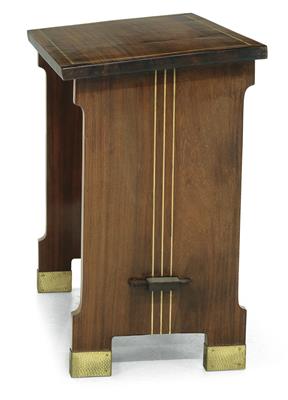 A piano stool, - Di provenienza aristocratica