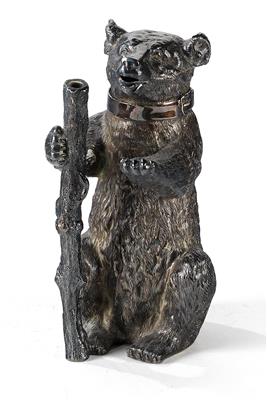 A London Victorian match container in the form of a bear, - Di provenienza aristocratica