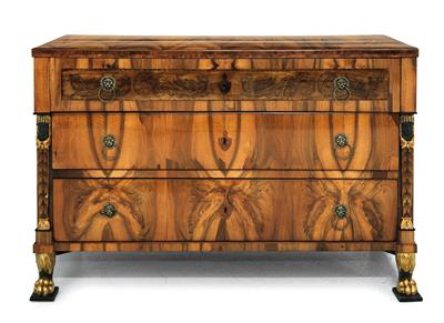 Chest of drawers in Empire style, - Furniture and Decorative Art