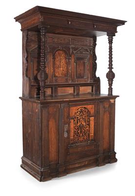 Large sideboard in the Ulm Renaissance style, - Rustikální nábytek