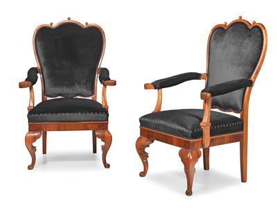 Pair of large armchairs, - Mobili e arti decorative