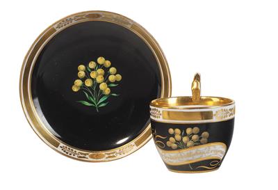 A friendship cup and saucer, Imperial Manufactory, Vienna 1822/23 - Majetek aristokratického původu a předměty důležitých proveniencí