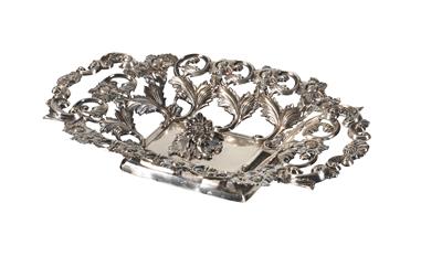 A Viennese silver basket from 1844, - Di provenienza aristocratica