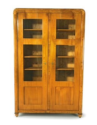 A Biedermeier cherrywood display cabinet, - Mobili e arti decorative