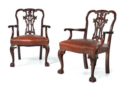 A pair of armchairs in Chippendale style, - Furniture and Decorative Art