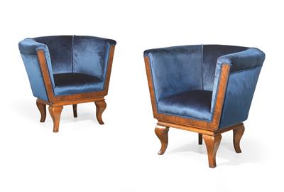 A pair of Art Deco armchairs, - Mobili e arti decorative