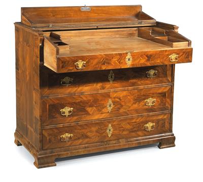 A bureau, - Furniture and Decorative Art