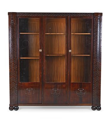 A late Art Nouveau bookcase, - Nábytek