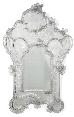 A large wall mirror in Venetian style, - Furniture and Decorative Art