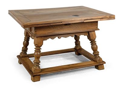 A Provincial Extension Table, - Rustic Furniture