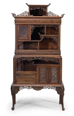 A Half-Height Small Cabinet, - Nábytek