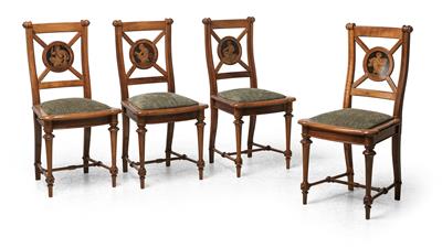 A Set of 4 Chairs, - Nábytek