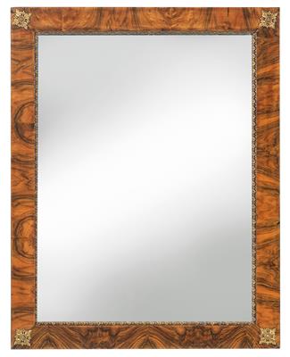 A Biedermeier Wall Mirror, - Di provenienza aristocratica